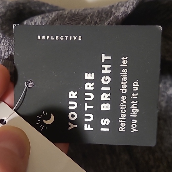 Lululemon Run It Out Neck Warmer - Picture 4 of 6